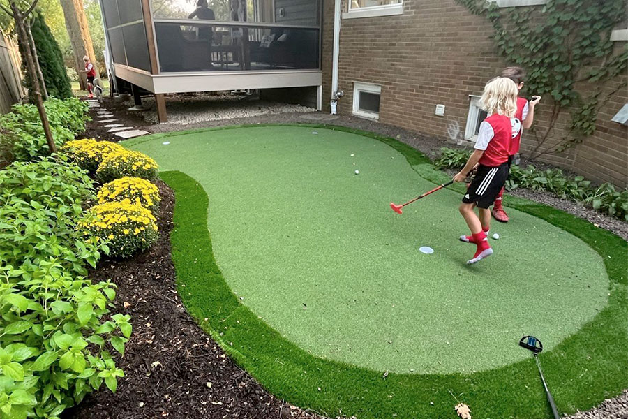 Custom Putting Greens