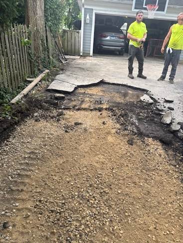 Asphalt Paving - Landscaping