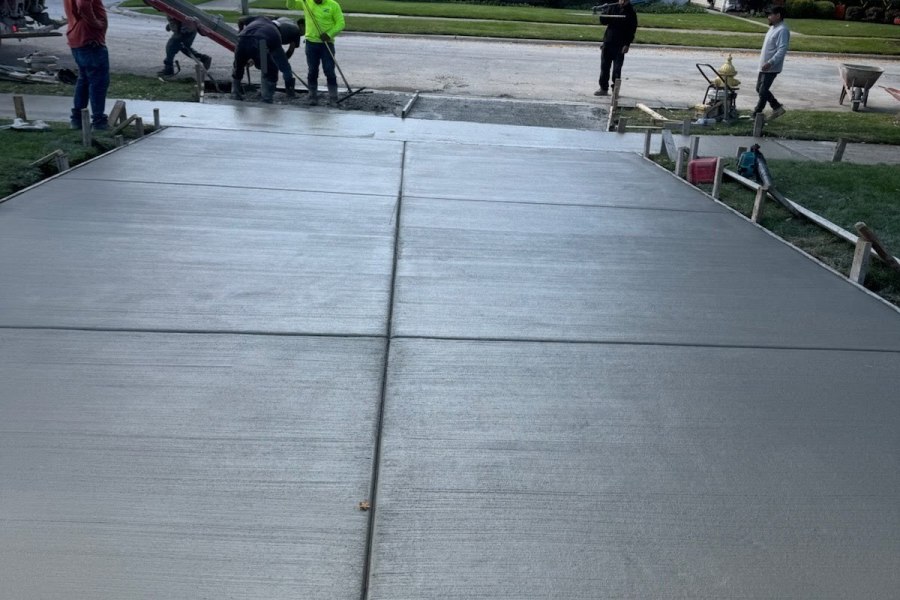 Hardscape Driveway in Glenview 