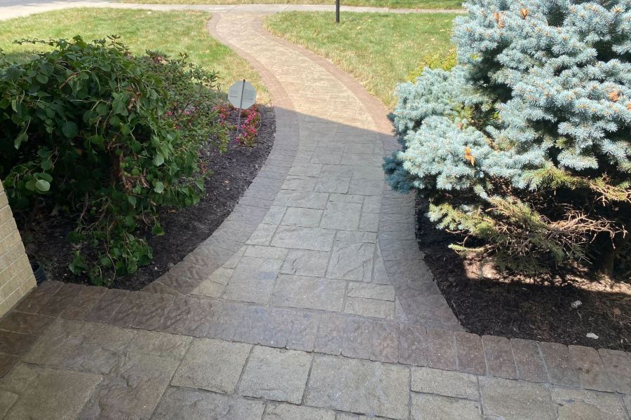 Hardscape Walkway stoop In Park Ridge - Landscaping