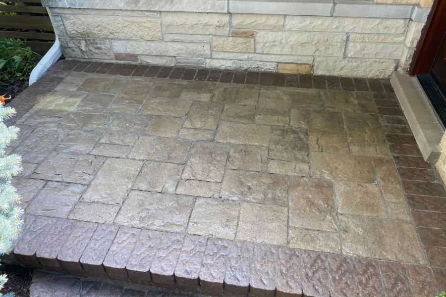 Hardscape Walkway stoop In Park Ridge - Landscaping