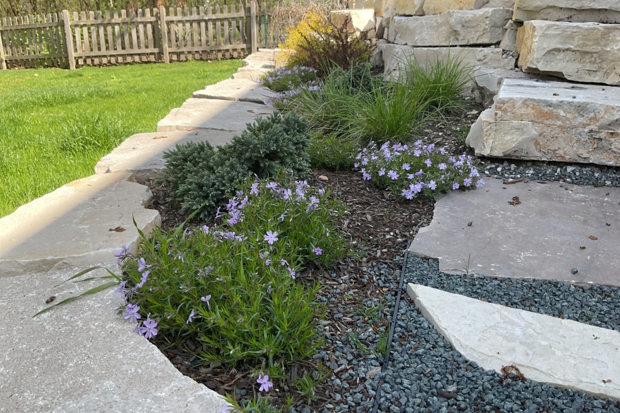 Hardscape Retaining Wall Northbrook - Lanscaping