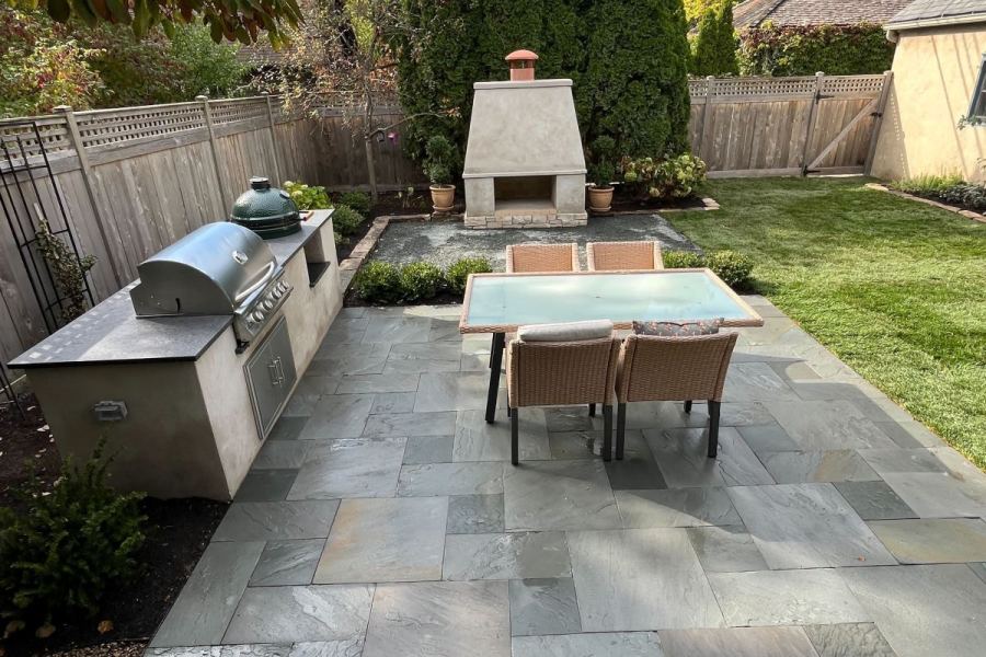 Outdoor Kitchen Park Ridge - Landscaping