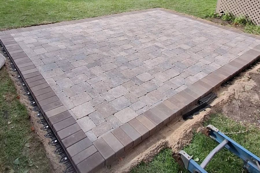 Backyard Patio Unilock in Northbrook - Lanscaping