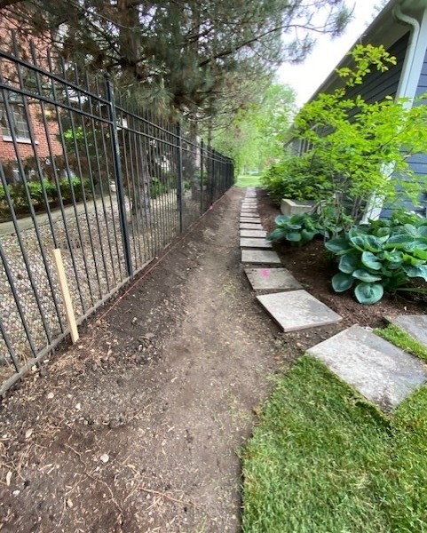 Drainage Swale / Glenview  - Landscaping