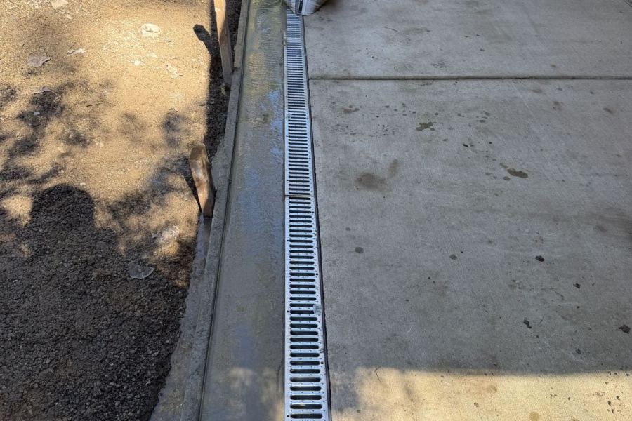 Drainage channel drain in Des Plaines - Lanscaping