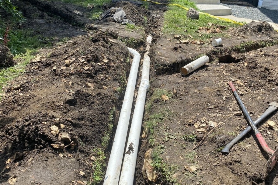 drainage  / Glenview  - Landscaping