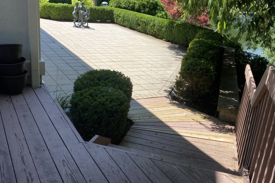 Maintenance Trimming Install in Park Ridge - Lanscaping