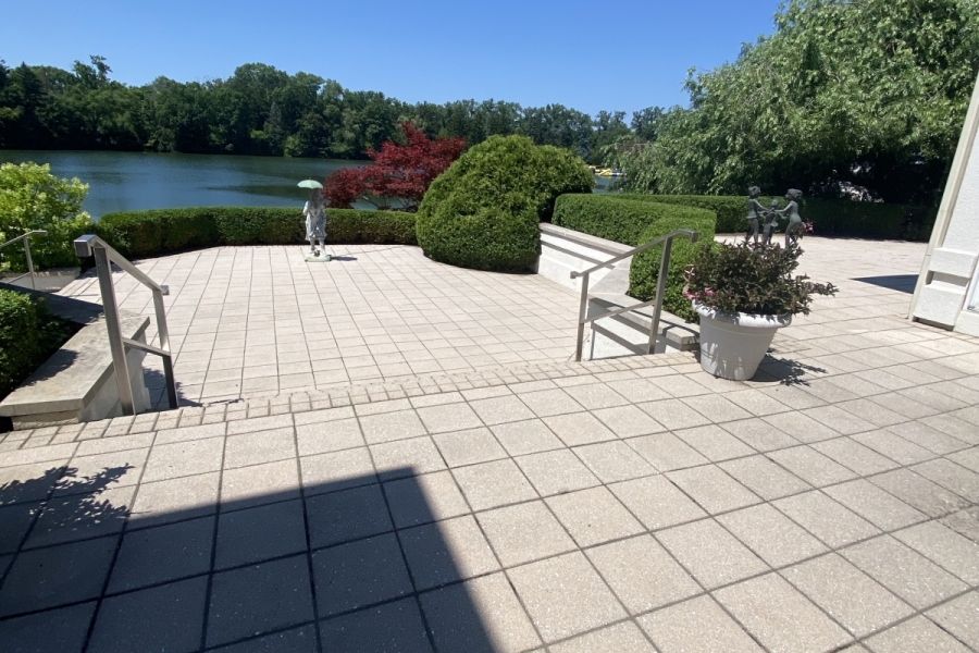 Maintenance Trimming Install in Park Ridge - Lanscaping