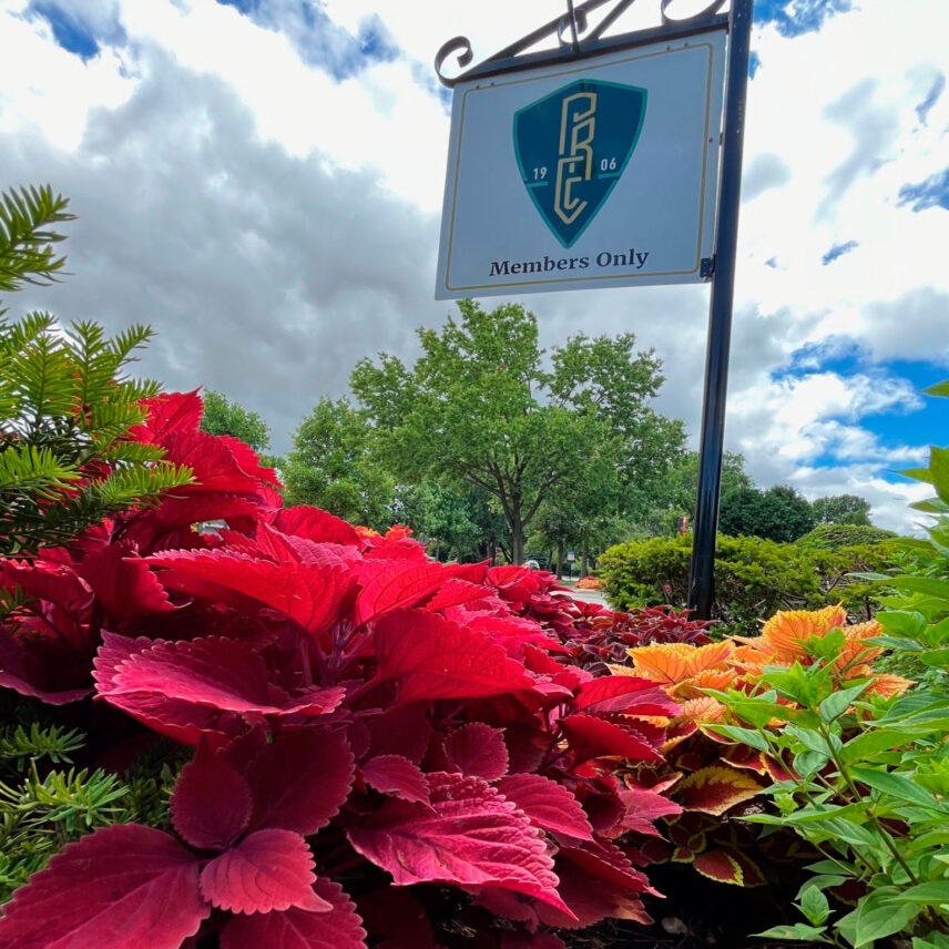 landscaping-project-at-park-ridge-country-club